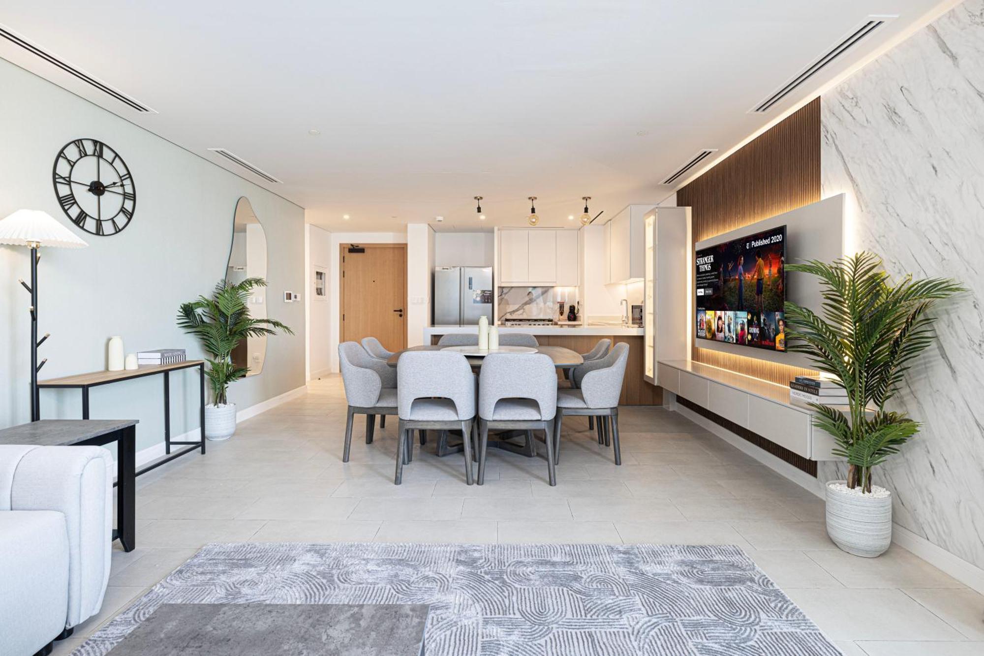 Excellent 2 Bedrooms With Sea View! Private Beach, La Vie In Jbr! Apartment
